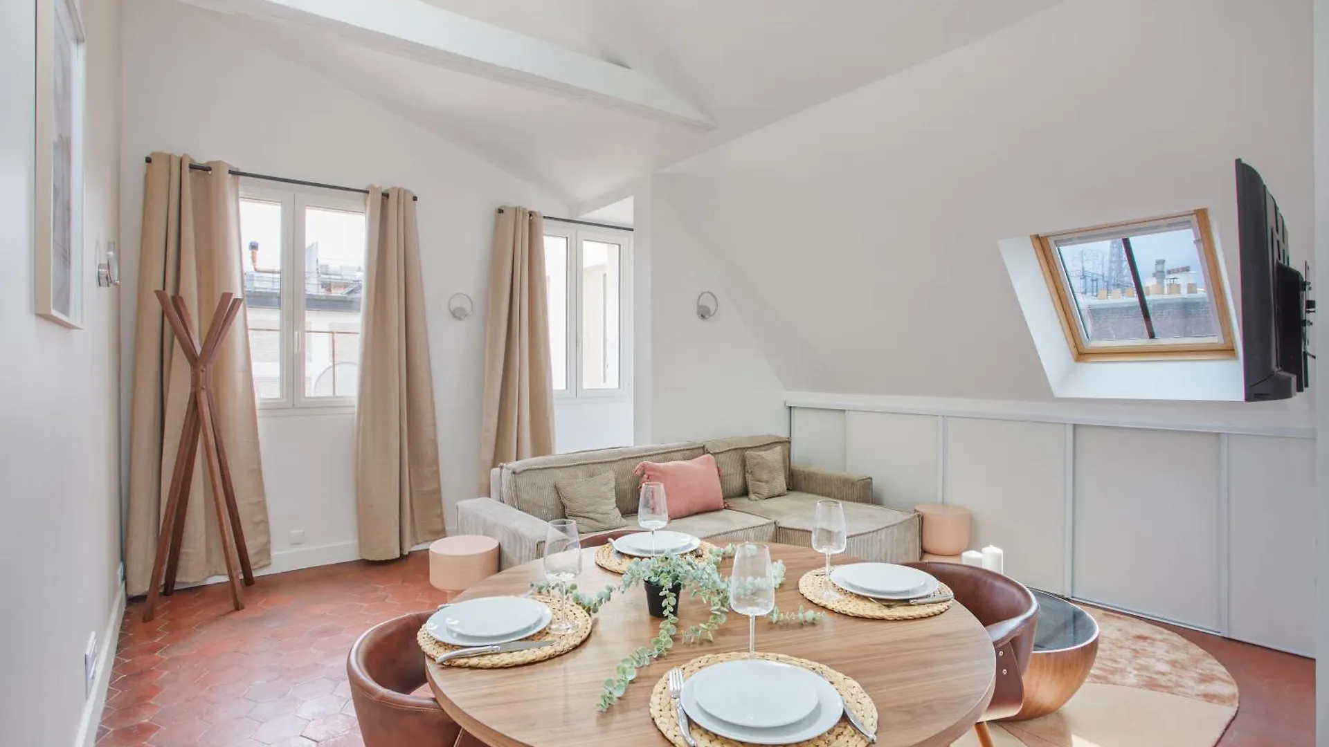 Appartement Climatise 1Br Triangle D'Or Paryż Apartament