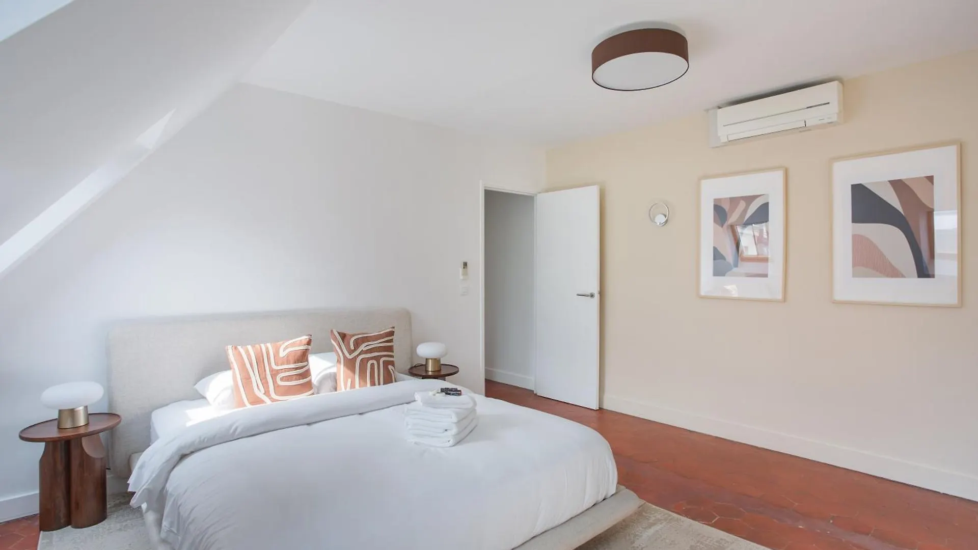 Appartement Climatise 1Br Triangle D'Or Paryż Apartament